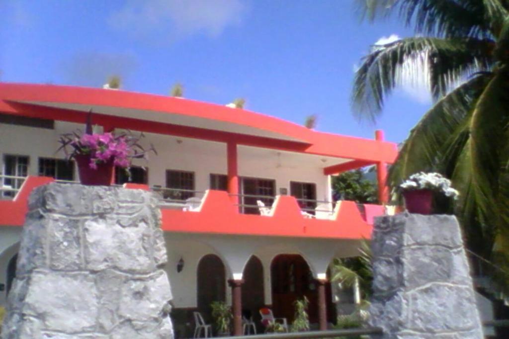 Mima's Village Cozumel