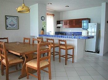 Hotel Aquatech Derosa 3*