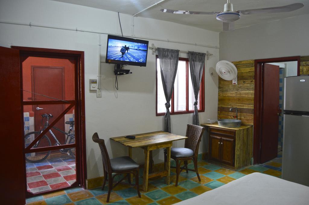 Guest house Casona Roja