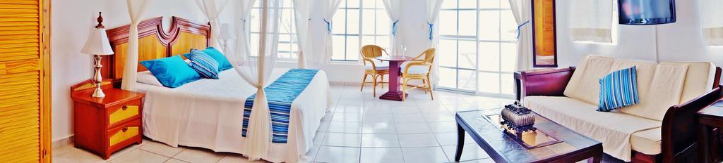Corales Hotel 3*