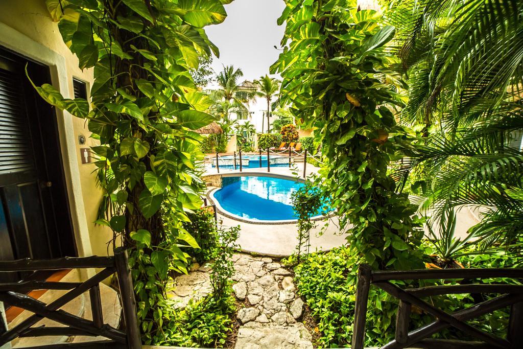 Hotel Riviera Del Sol