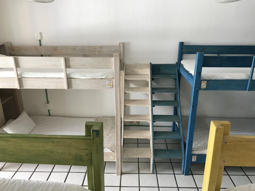 La Isla Playa Hostel *