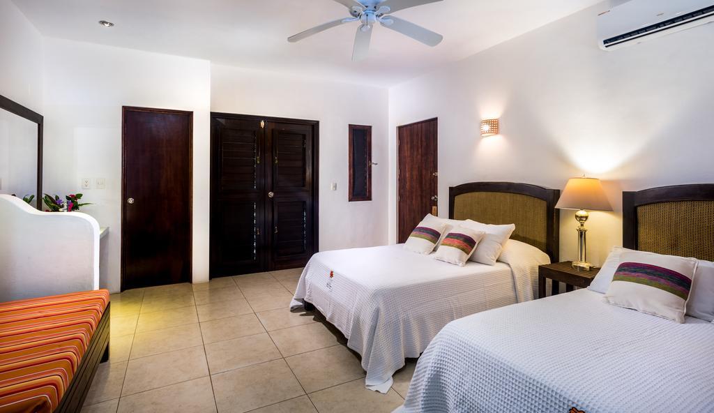 El Encanto Aparthotel