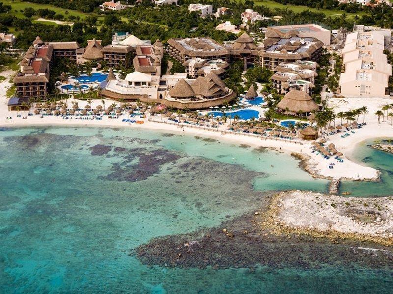 Hotel Catalonia Yucatan &