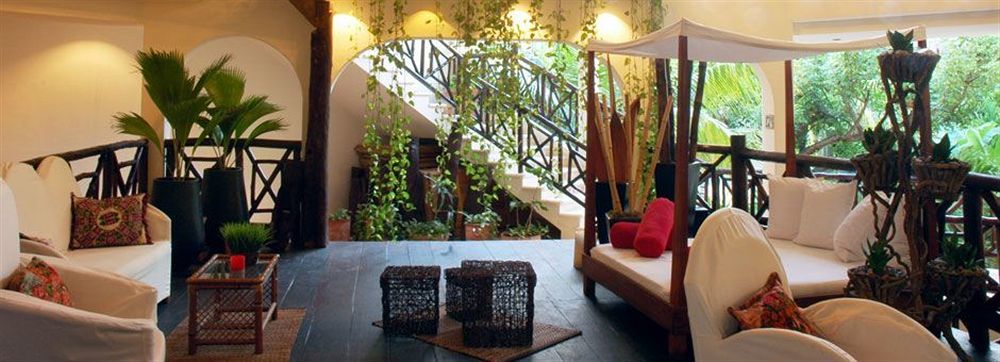 Hotel Riviera Del Sol