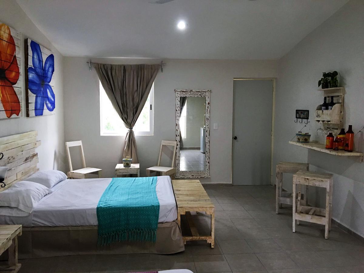 Hotel Gota De Sal 2*