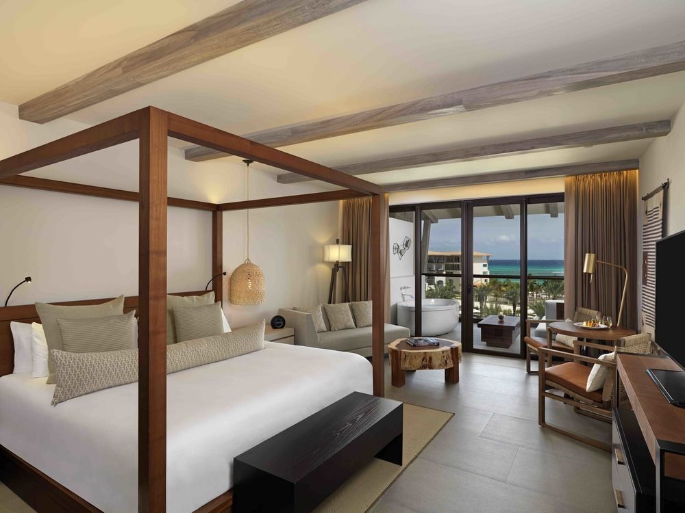 Unico 20N 87W (Adults Only)
