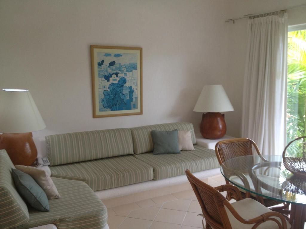 Las Villas Akumal Apartahotel