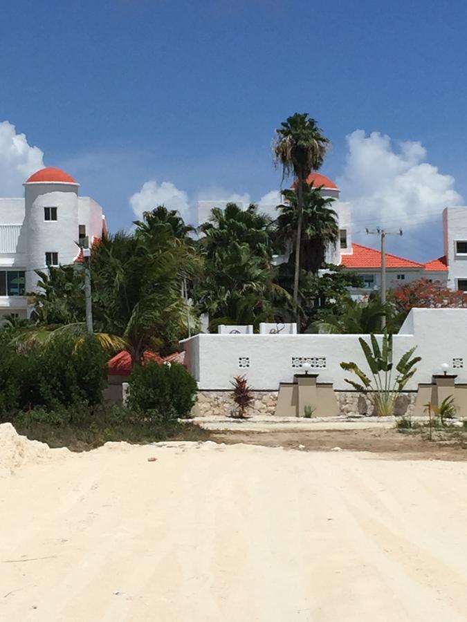 Caribbean Reef Villas *