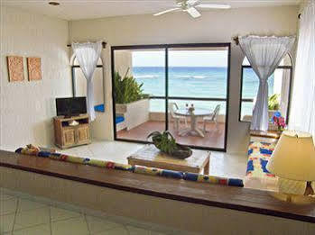 Aquatech Derosa 3* Akumal