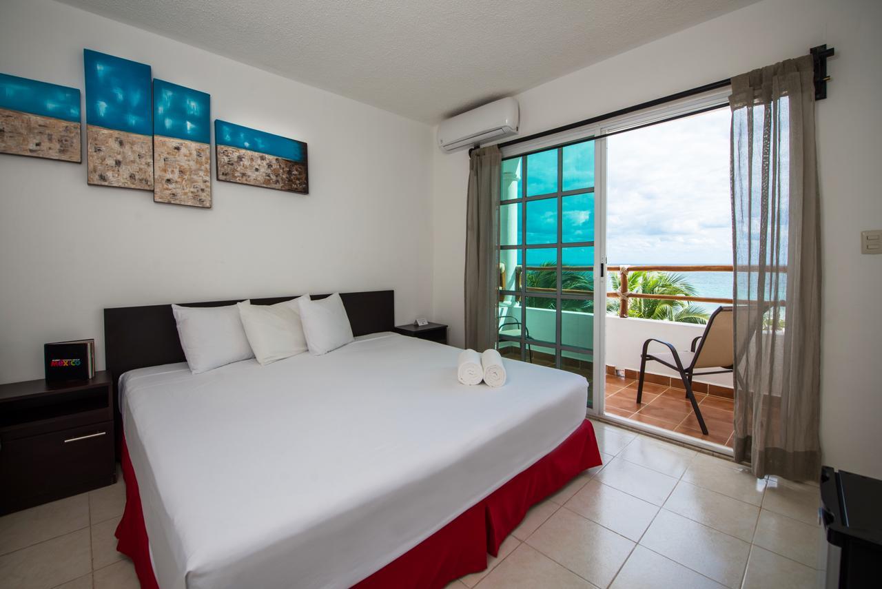 Arena Oceanfront Hotel 4*
