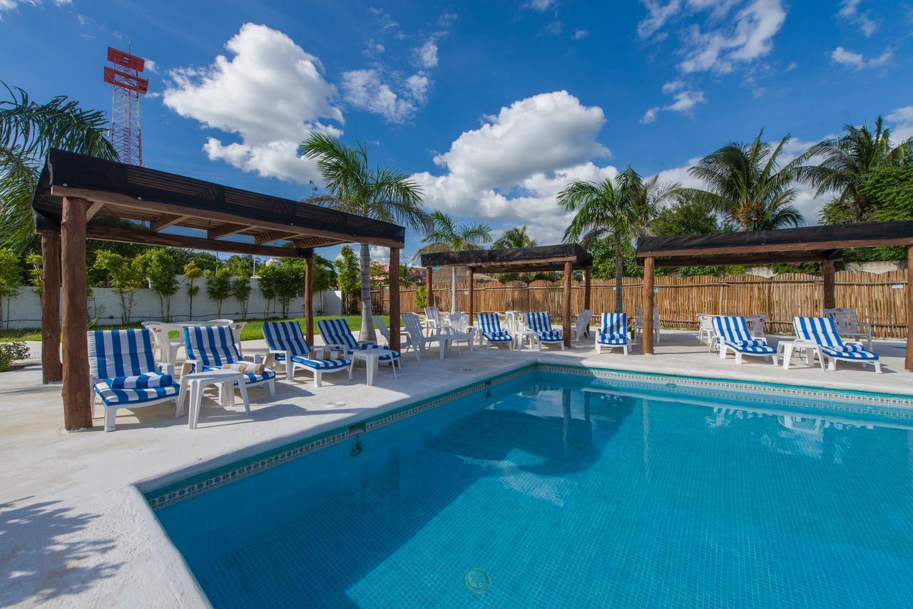 Arena Oceanfront 4*
