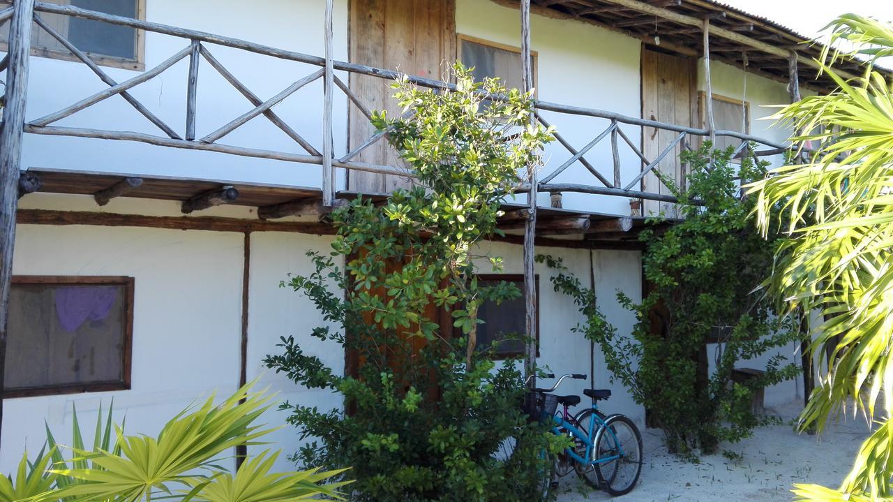 Lodge Revolucion Pancho Tulum