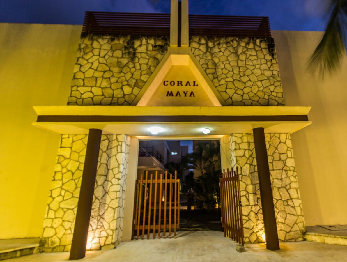 Aparthotel Coral Maya 3*