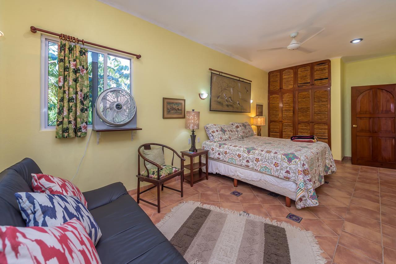 Casa Gatos 2*