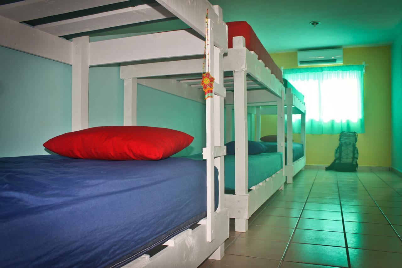 Tres Mundos Albergue