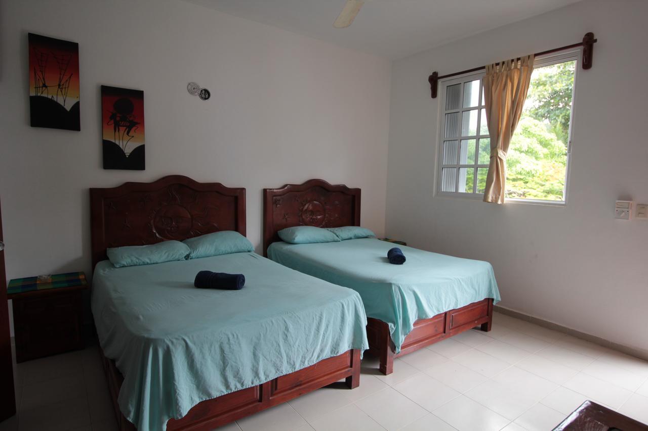 Roseliz * Punta Allen