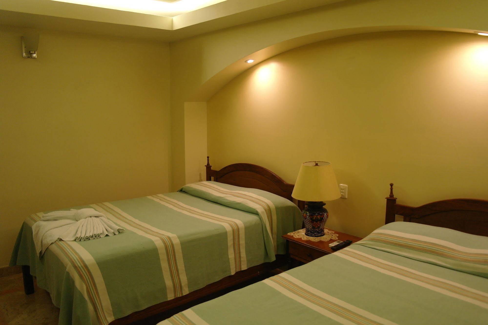 Hotel Real Del Mayab