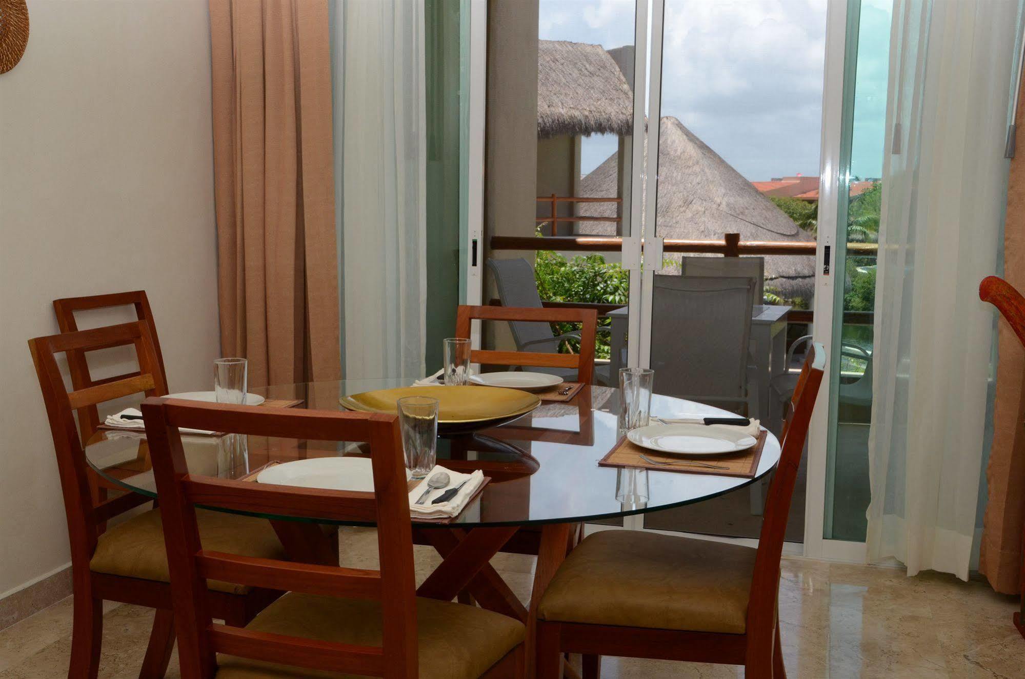 Aparthotel Coral Maya