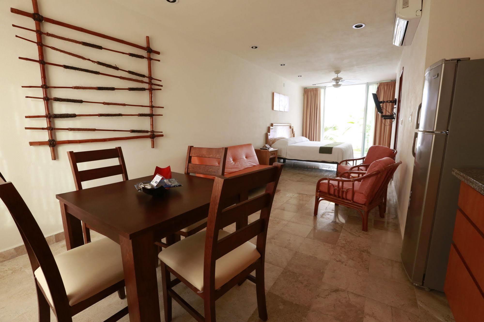 Coral Maya 3*