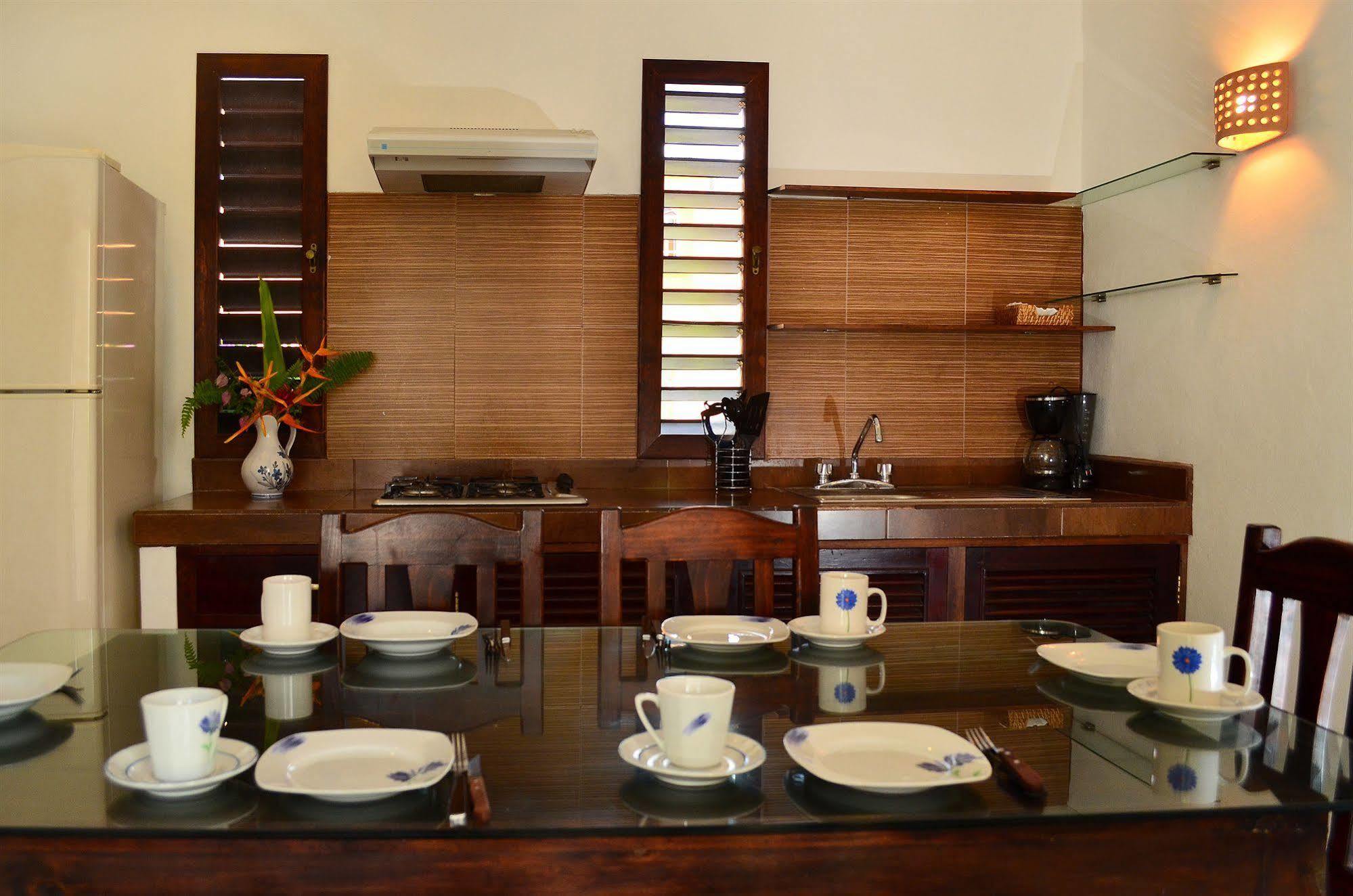 Aparthotel El Encanto 3*