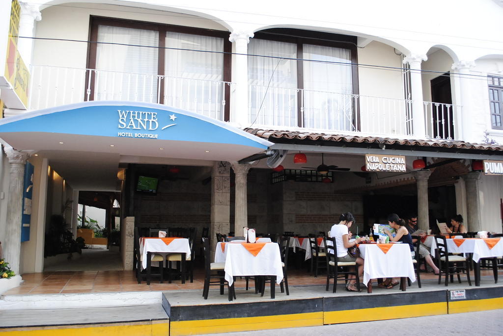 Hotel White Boutique 3*