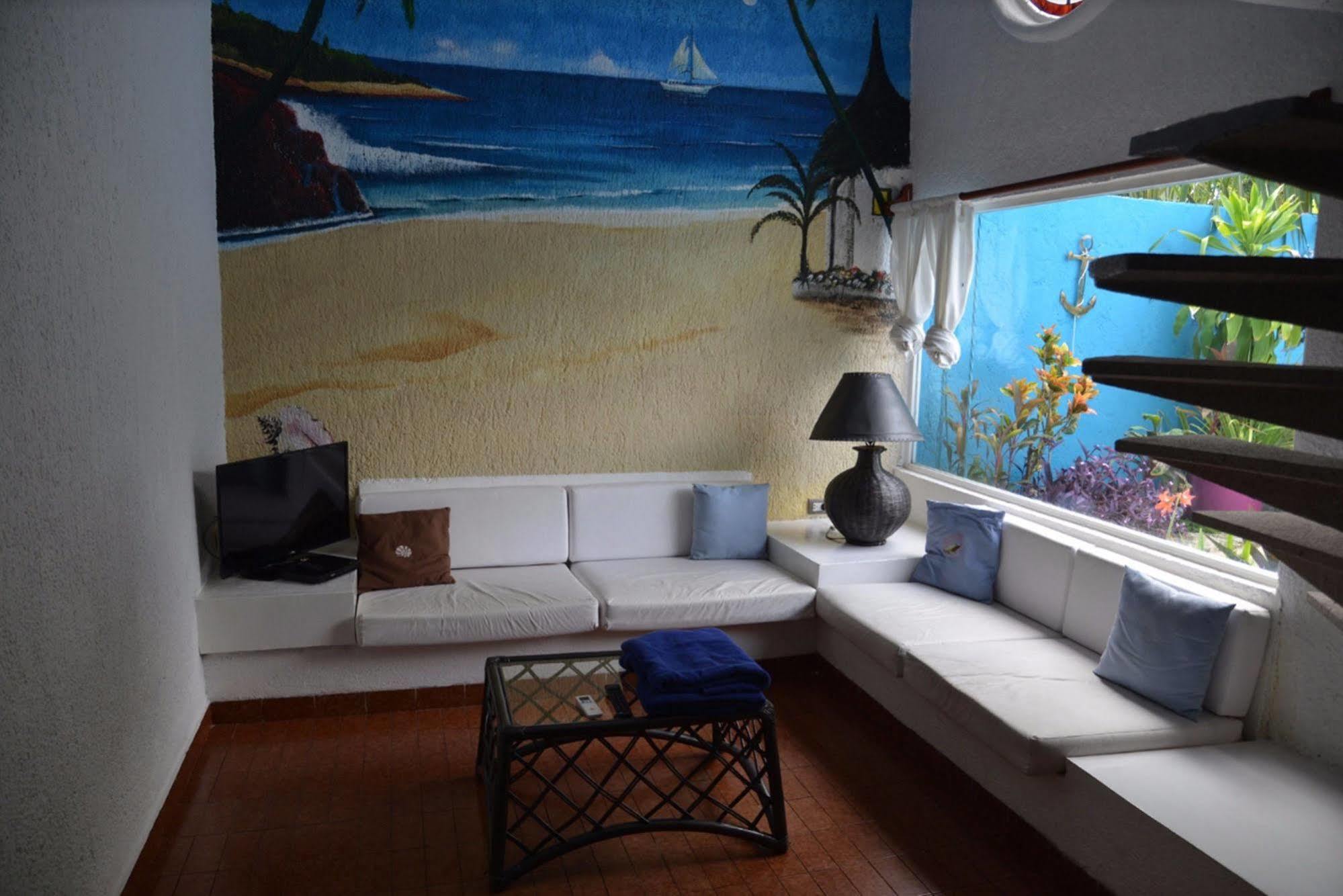 Anclas Hotel 3*