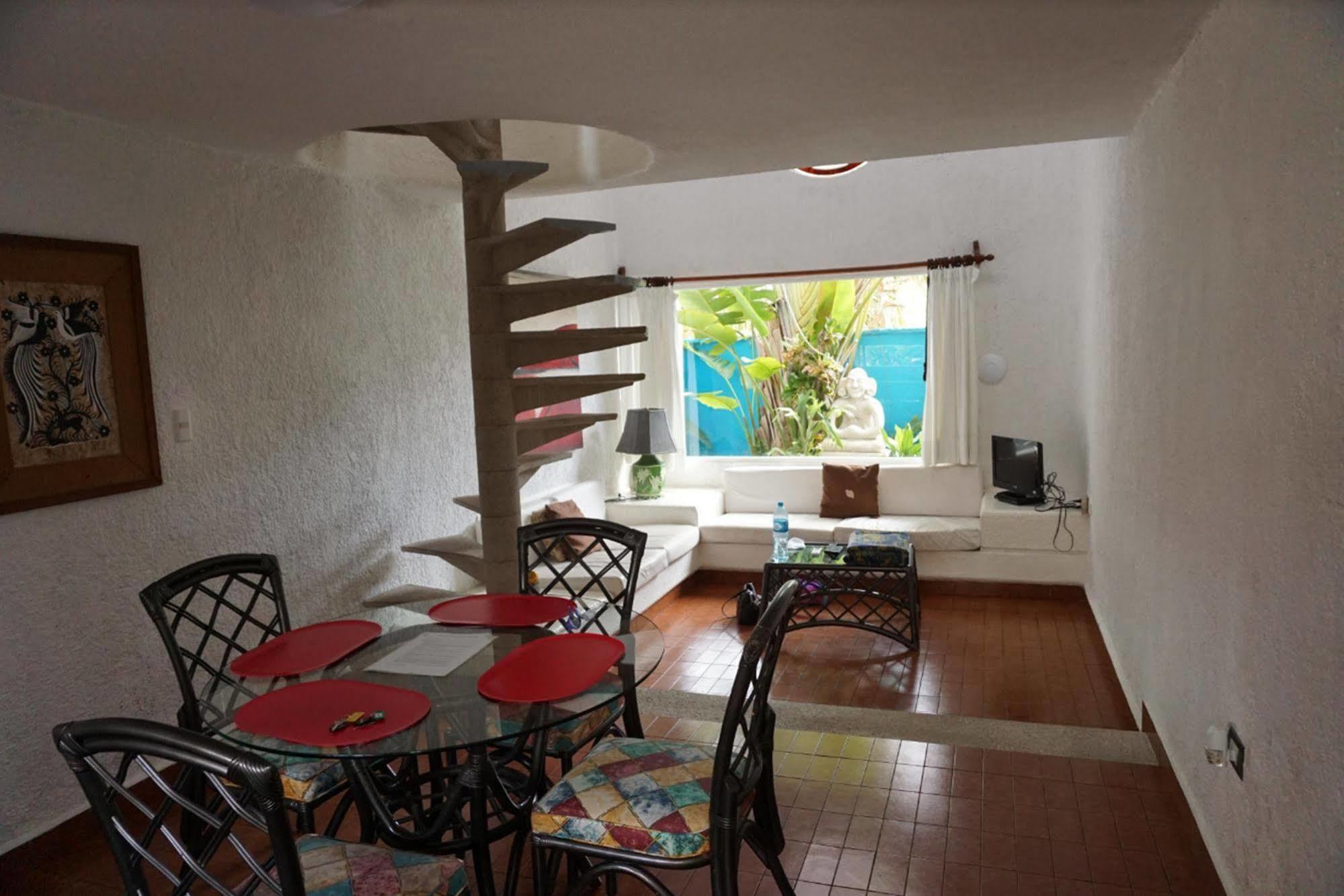 Anclas Hotel 3*