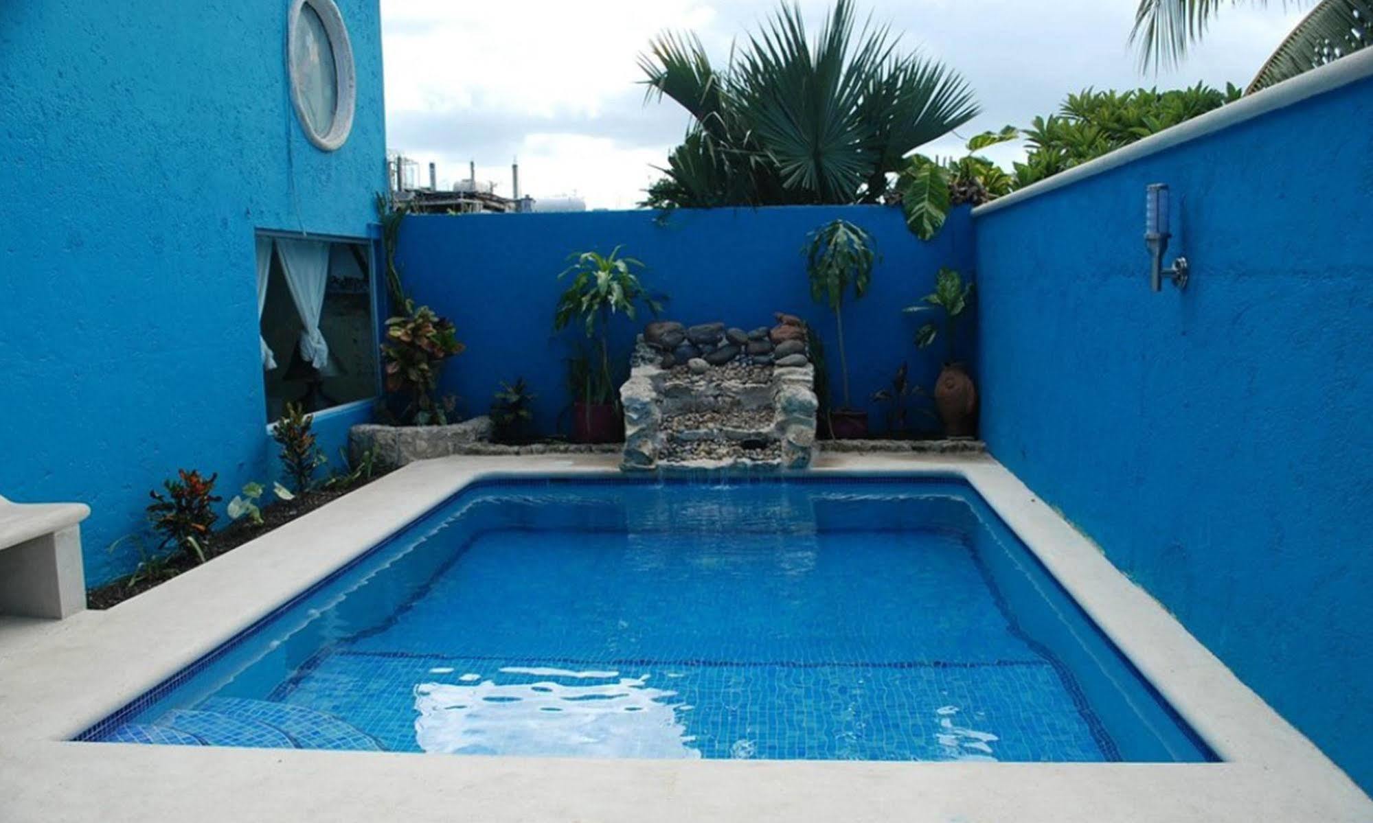 Anclas Hotel 3*