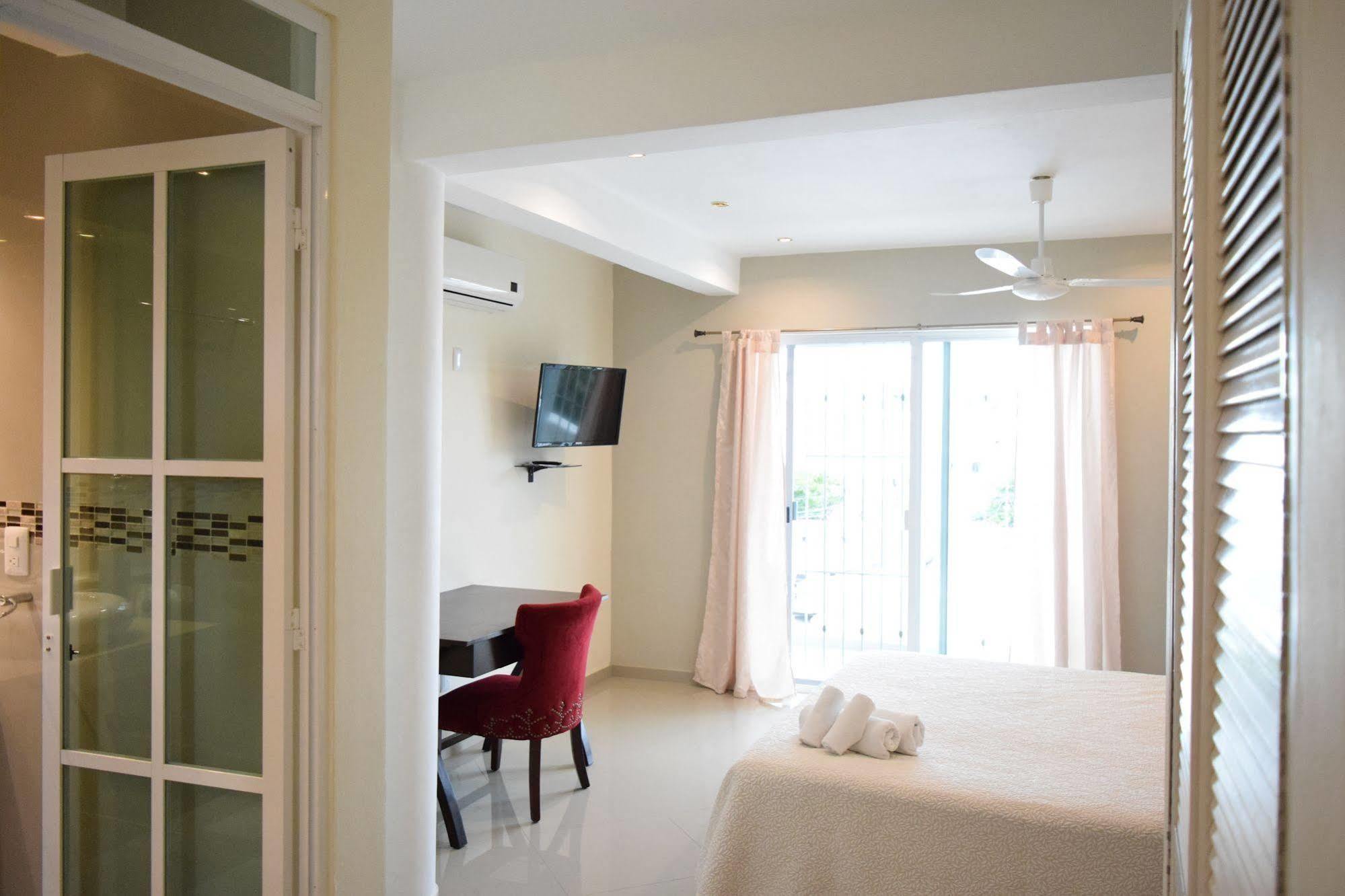 Aparthotel Casa Bella Vida 3*