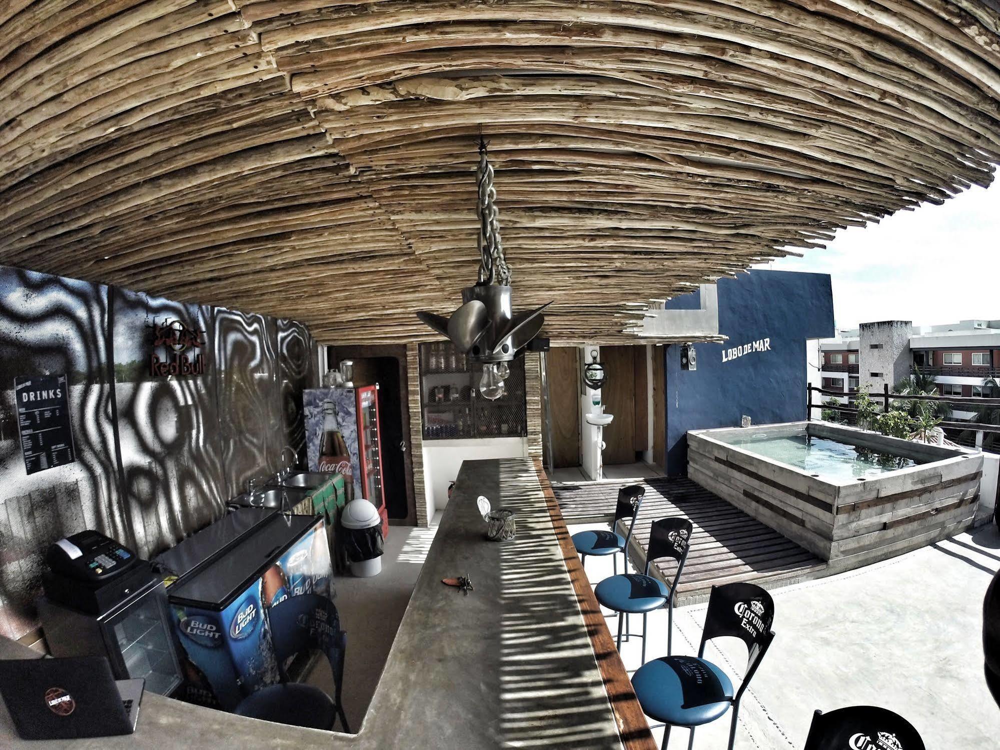 Hostal Lobo De Mar *