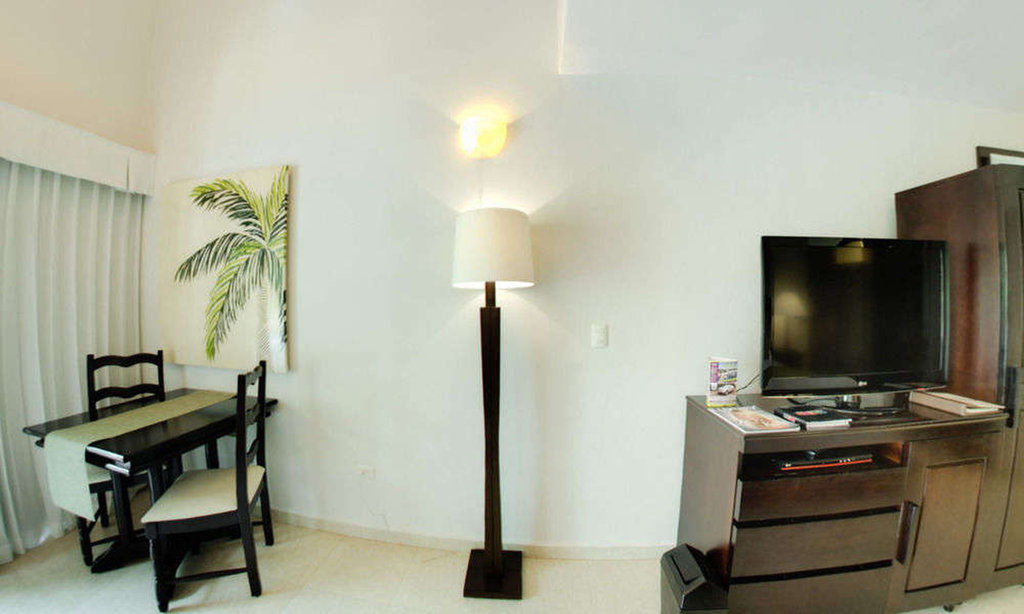 Resort Hidden Au Naturel Adults Only Catamaran, Cenote & Inclusive