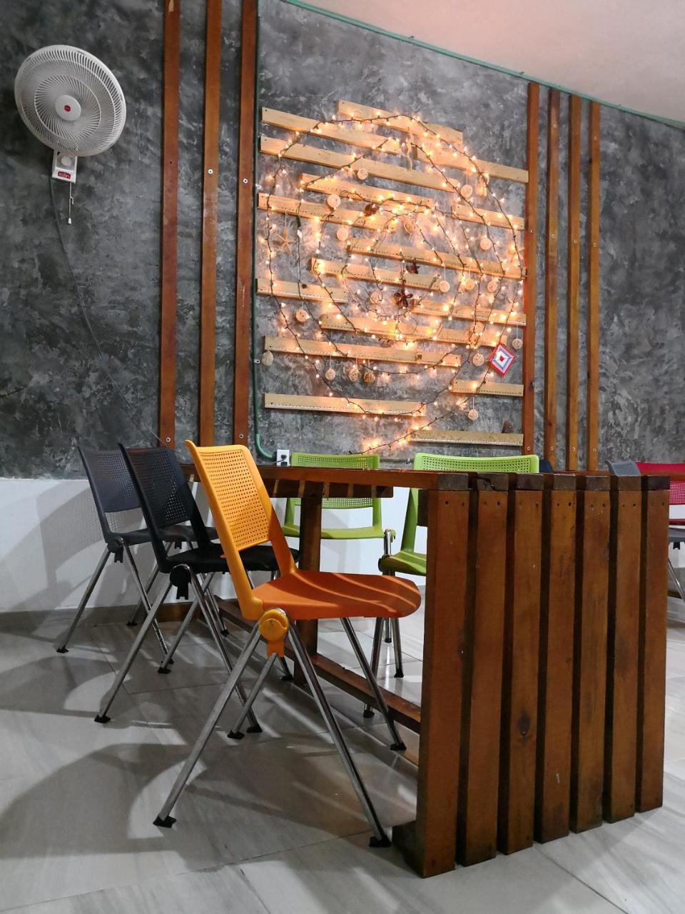Hostel Kaban 44 *