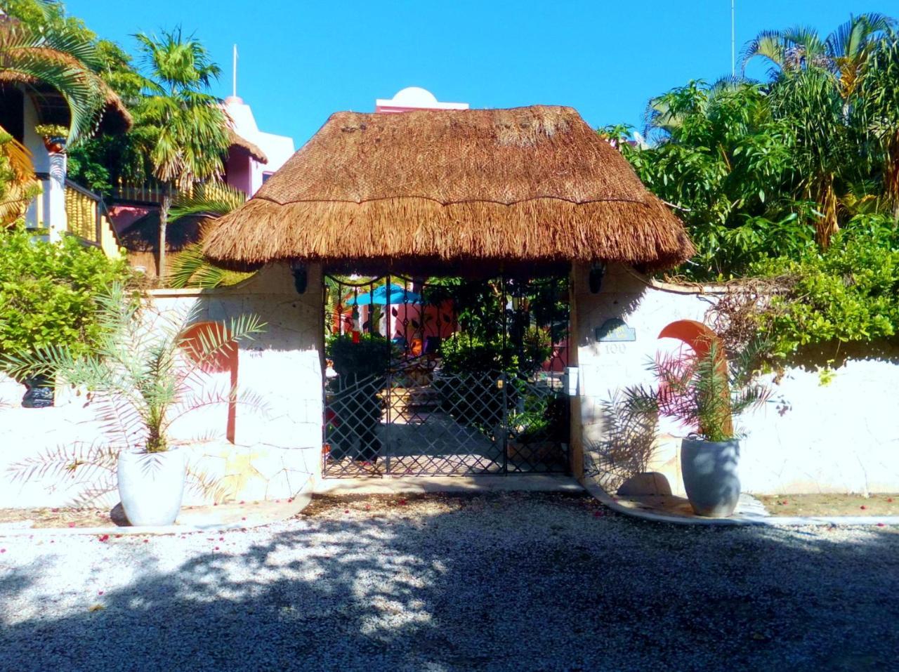 Casa Gatos Aparthotel 2*