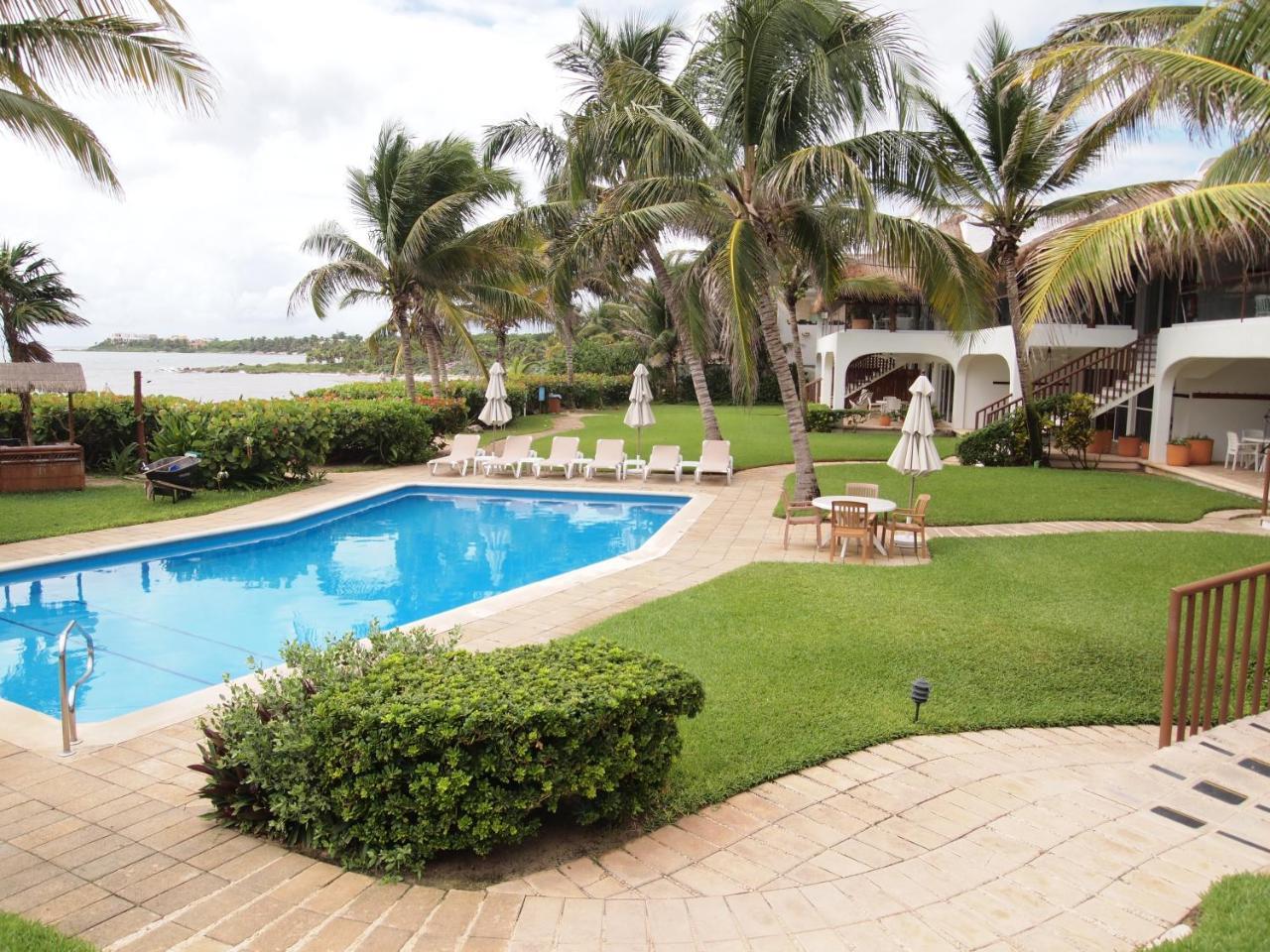 Akumal 108 3 Bedroom Beachfront Second Floor Holiday home Tulum