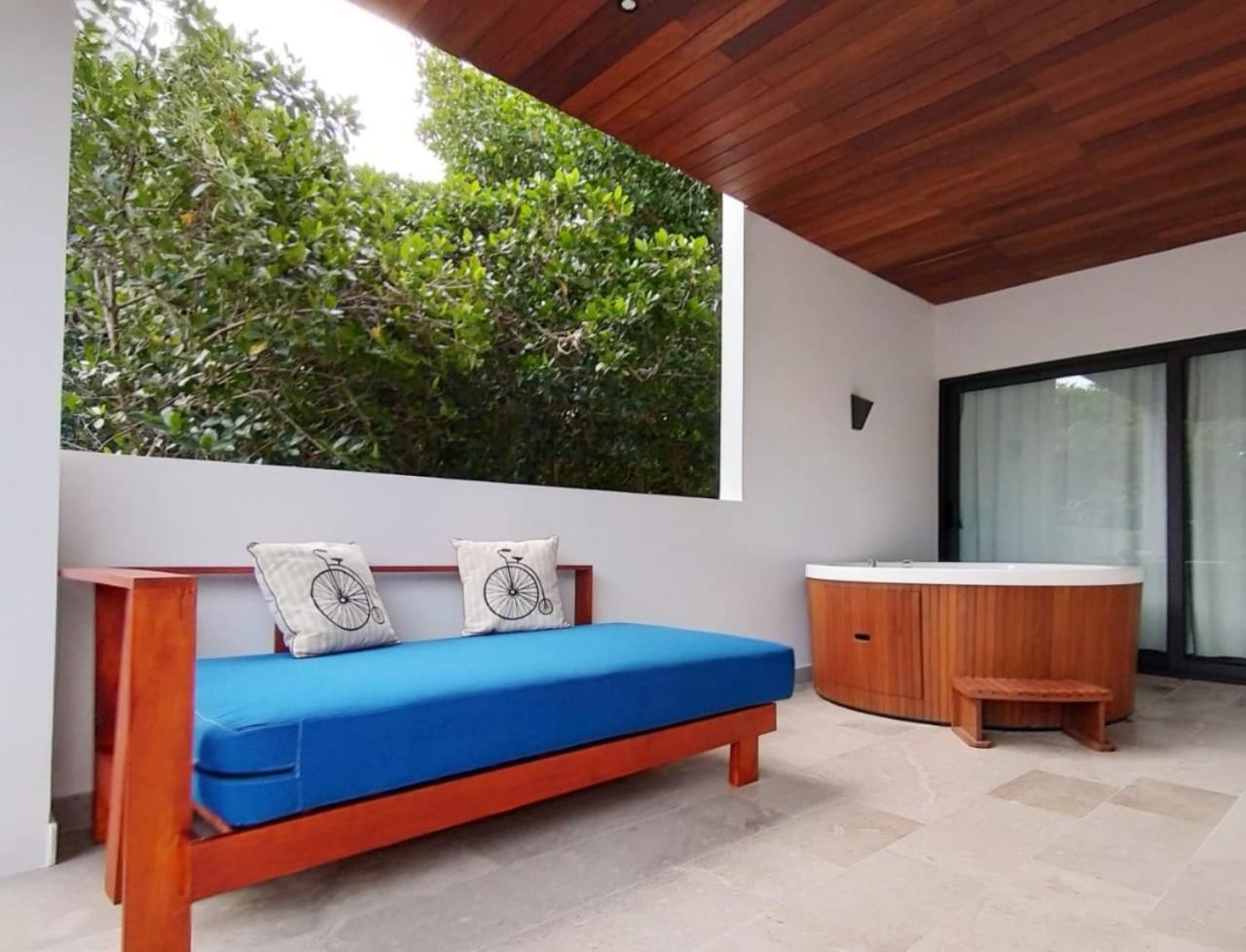 Cruz Con Mar By Happy Address Hotel