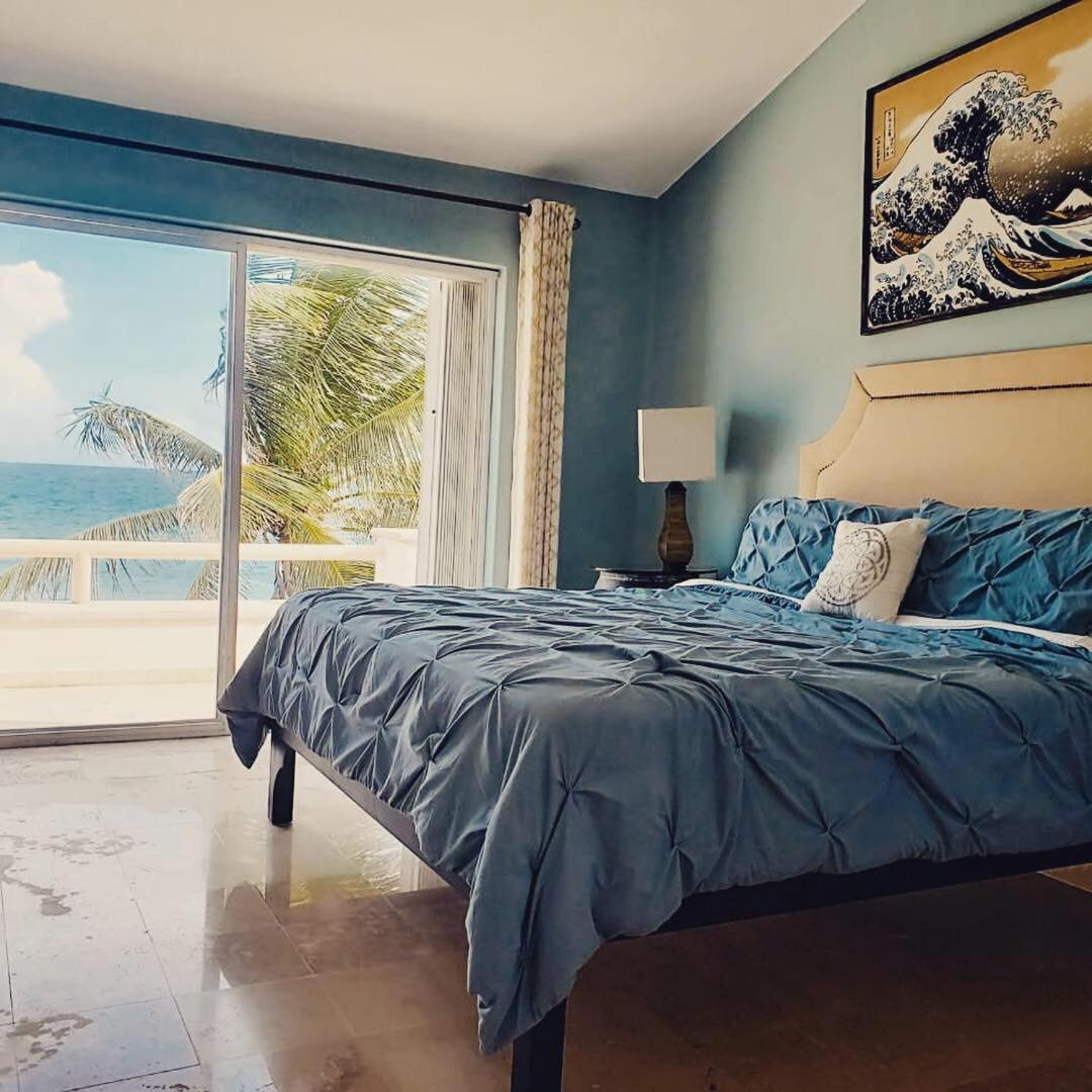 Susana Beach Front House * Puerto Aventuras