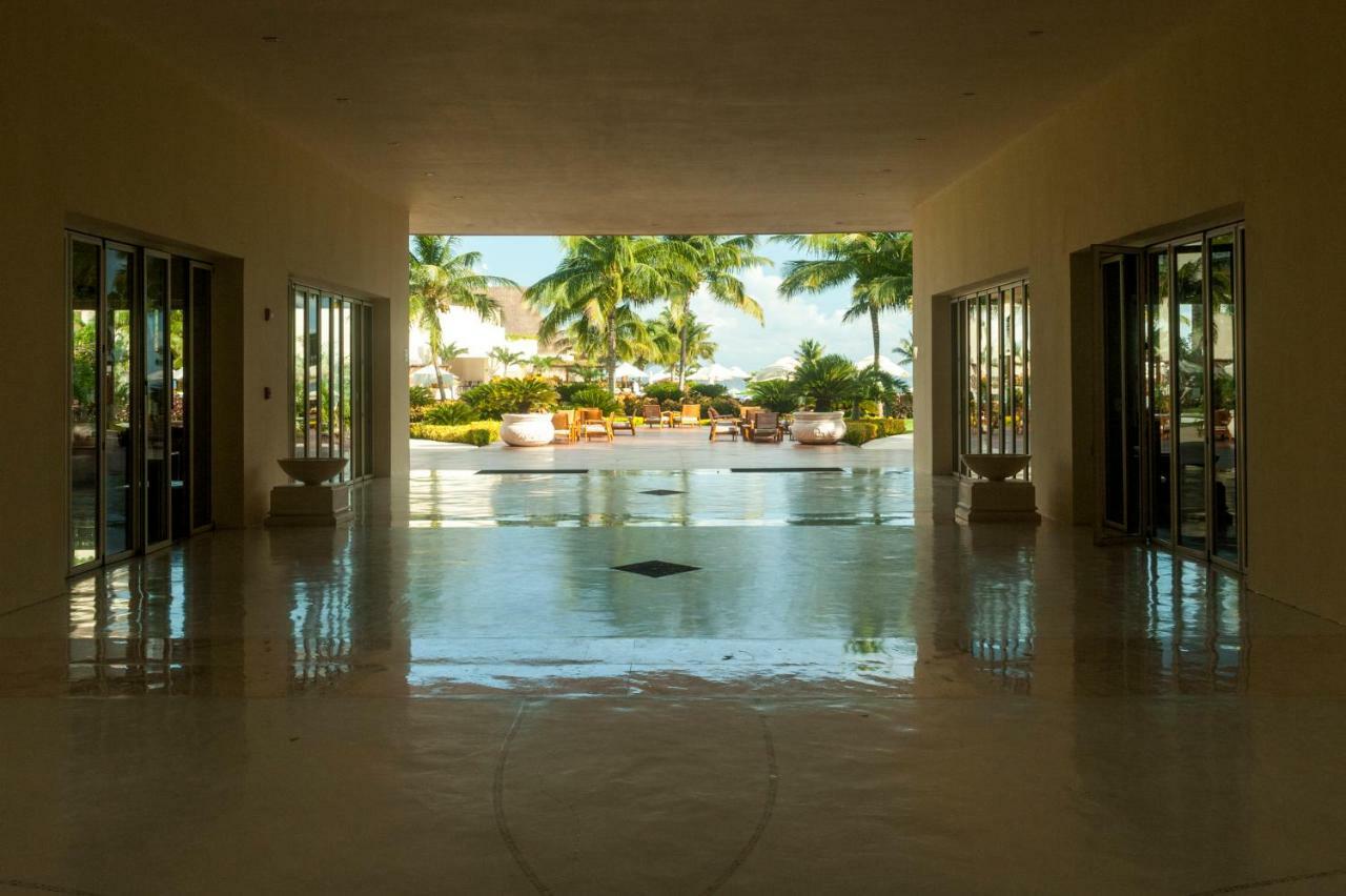 Ambassador At Grand Velas Riviera Maya El Marlyn Azul