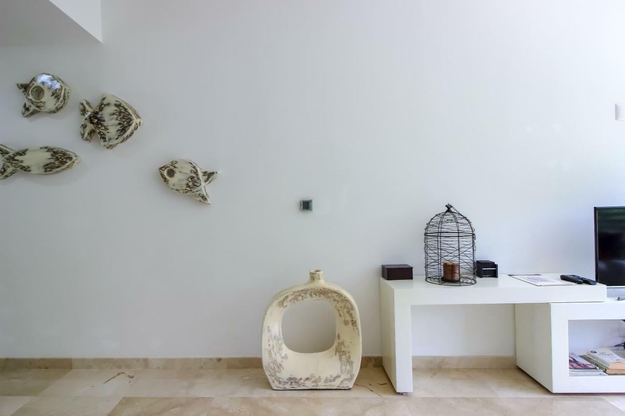 Apartment Exclusive 2 Bedrooms Penthouse With Jacuzzi And Pool Facilities