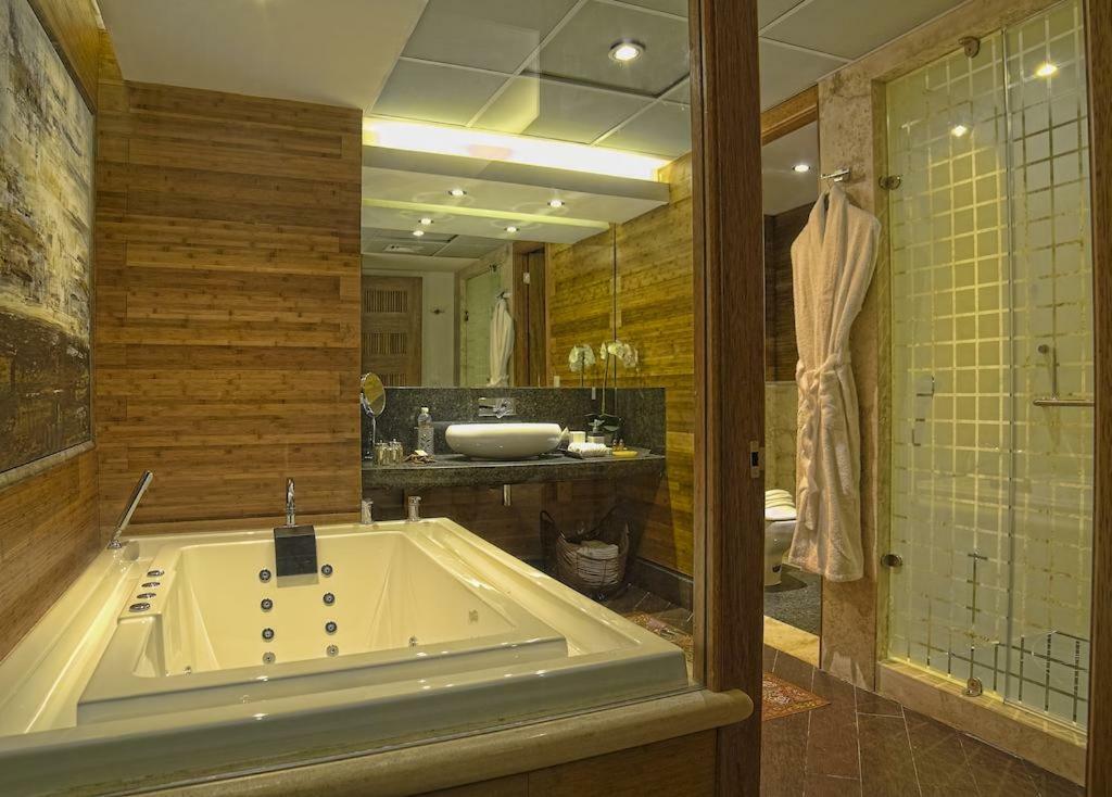 Aldea Thai 3Br Penthouse By Ocean Front Apartment