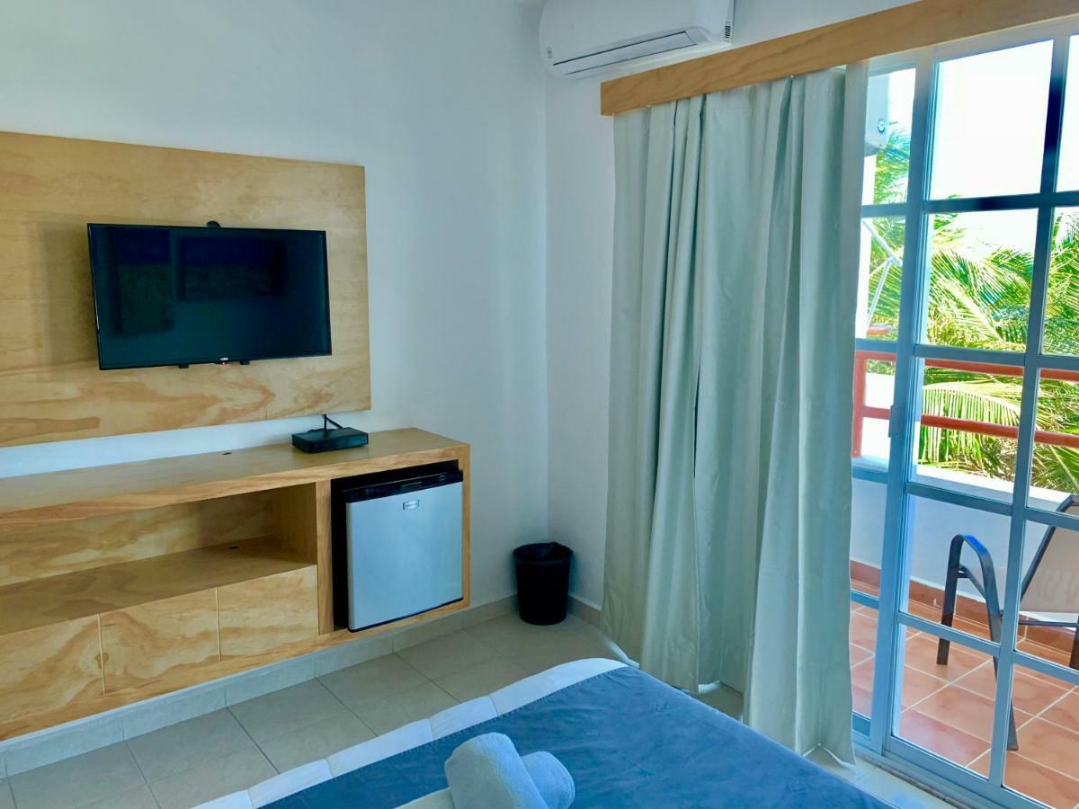 Arena Oceanfront Puerto Morelos