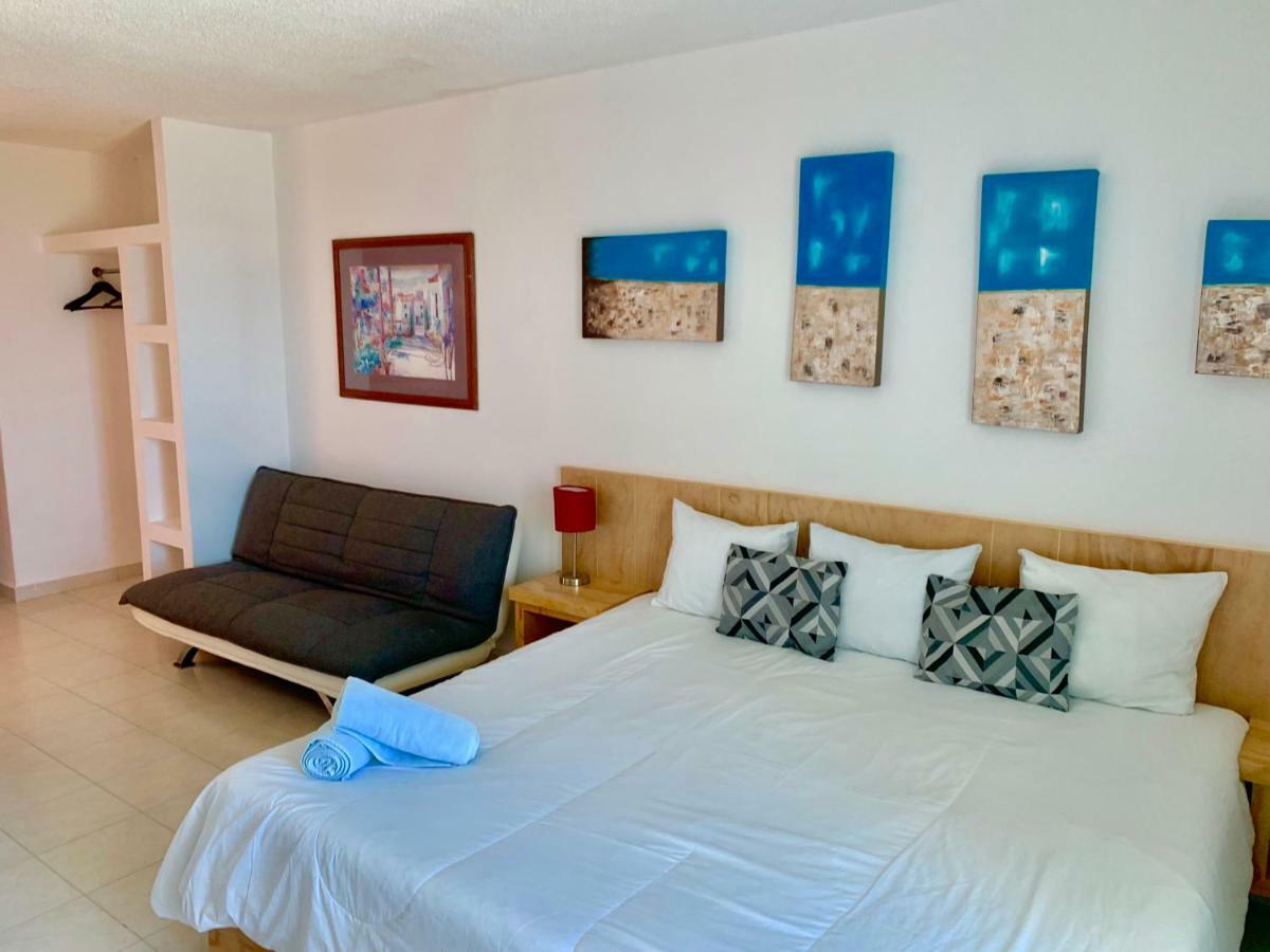 Arena Oceanfront 4*