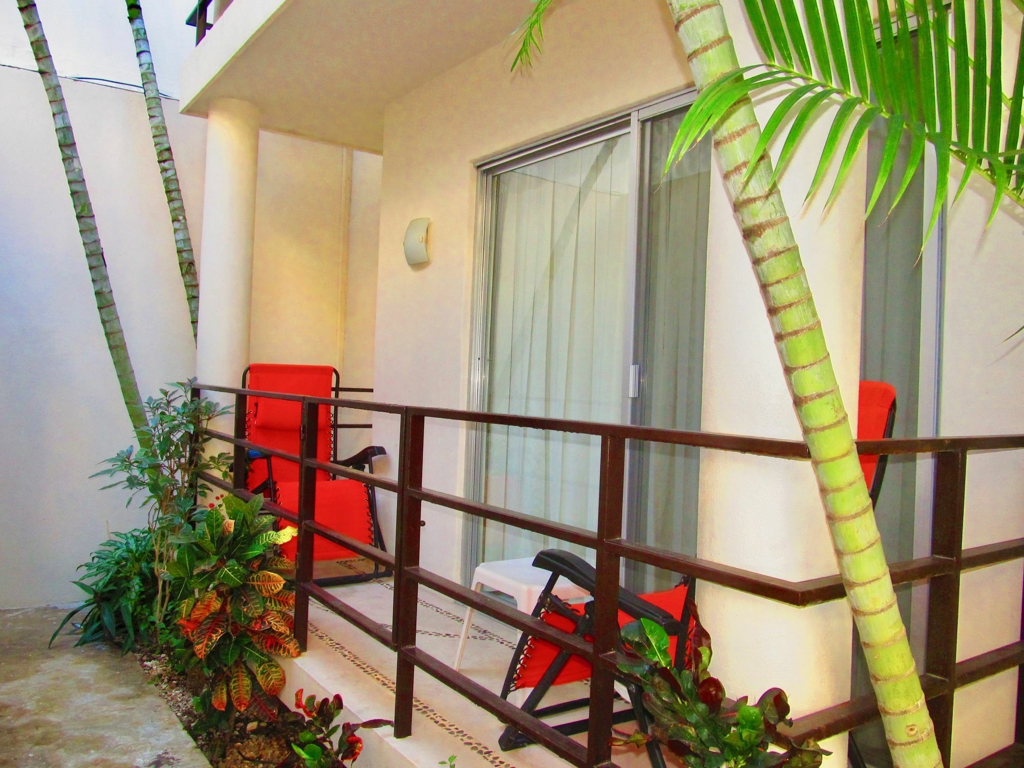 Aqua Terra - Quiet Condo For 4 Apartment