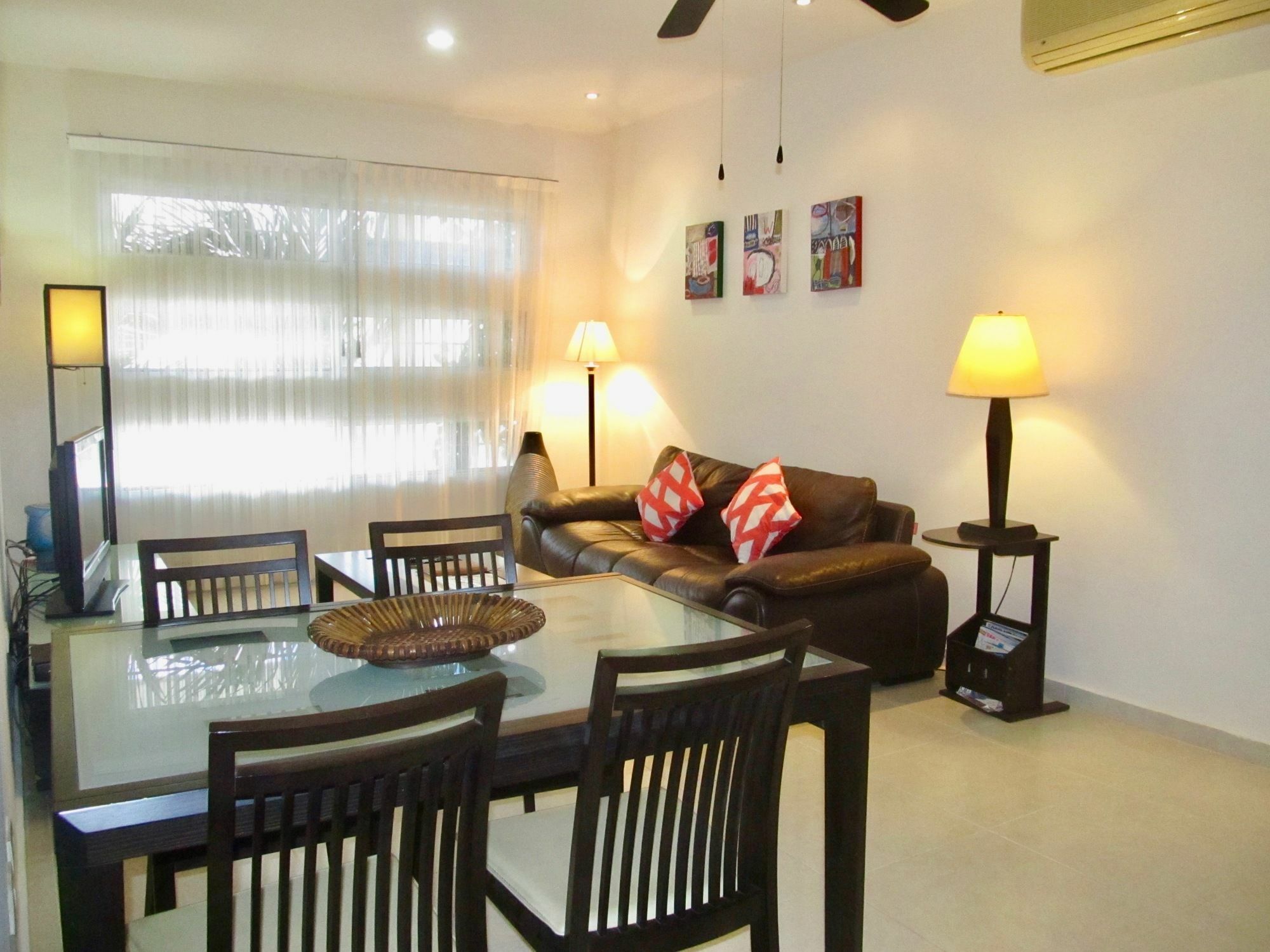 Aqua Terra - Quiet Condo For 4