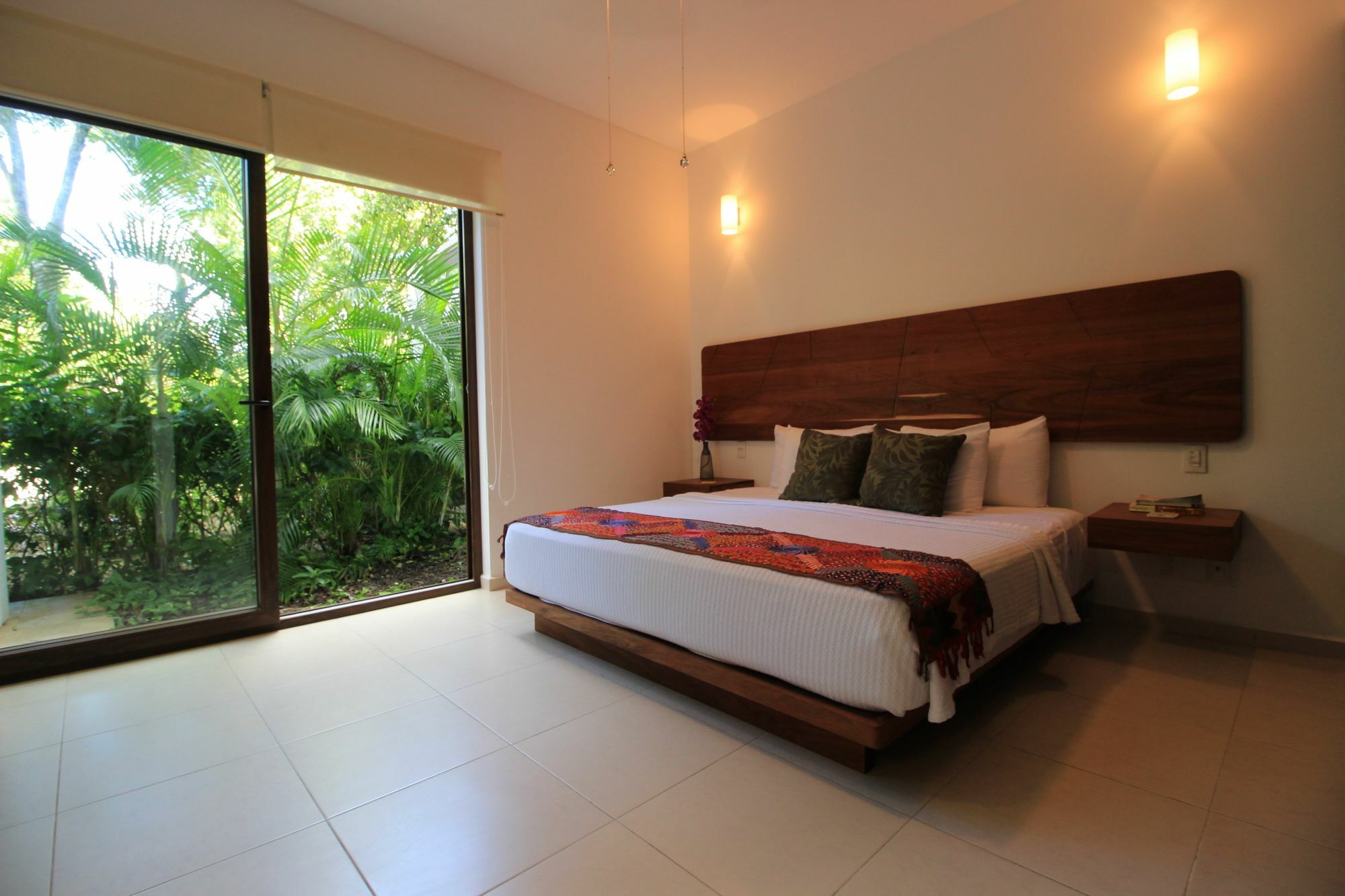 Exclusive 1 Bedroom Loft With Pool Facilites, High-Speed Internet And Free Parking In Akumal Akumal