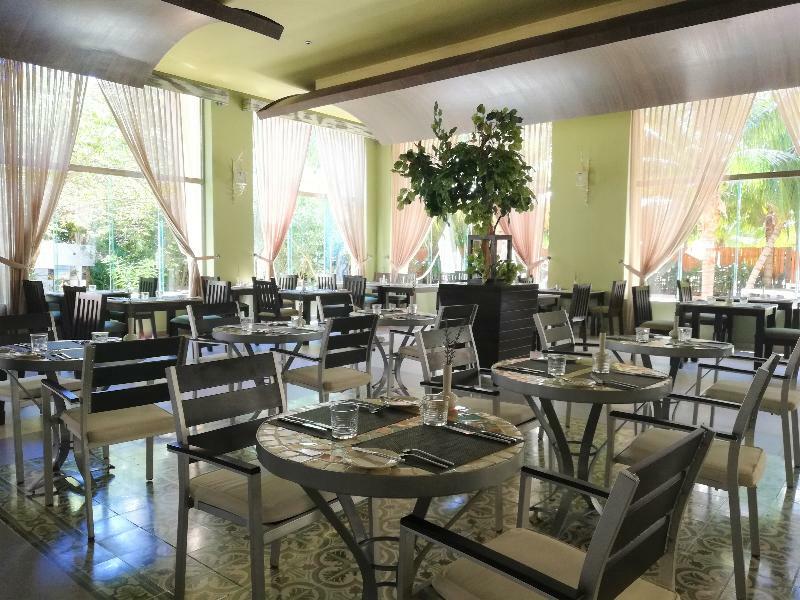 El Dorado Seaside Suites, Catamaran, Ecoturistic Ranch, All & More Inclusive - Adults Only 5*