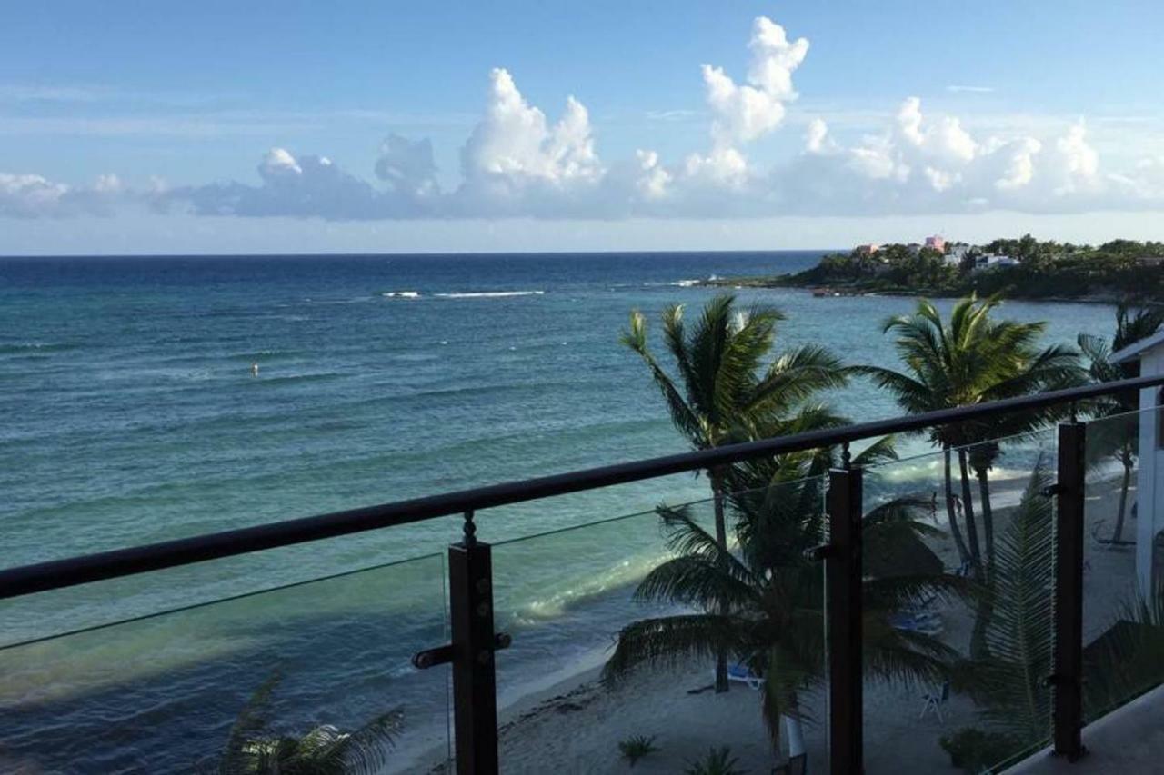 Deluxe New Beachfront Penthouse In Akumal