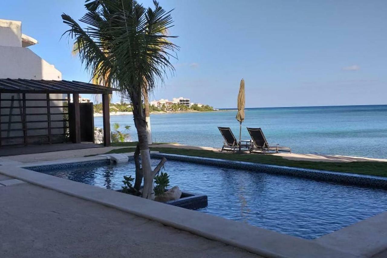 Deluxe New Beachfront Penthouse In Akumal