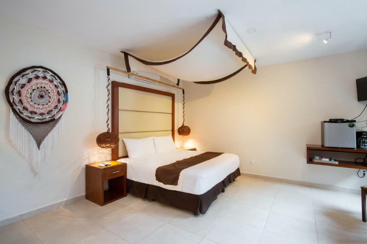 Villas Valentina 3*