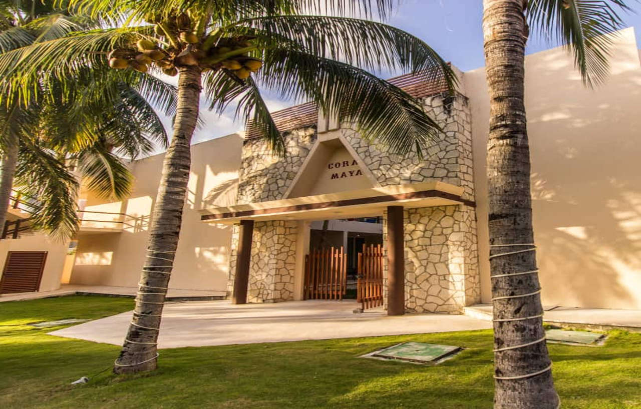 Coral Maya 3*